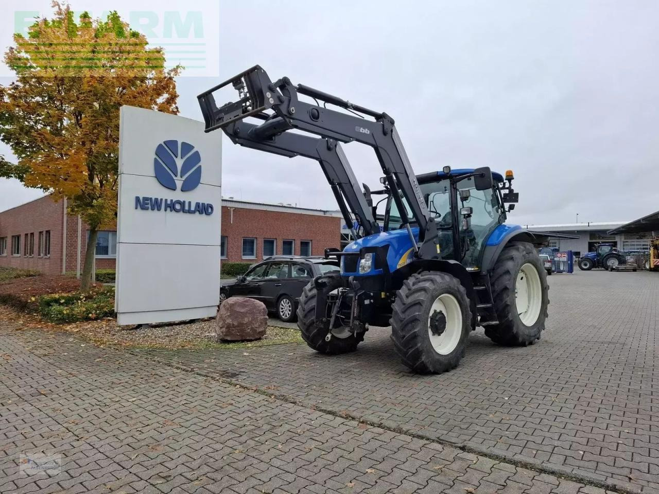 New Holland t6020 elite - Tractor: foto 3 New Holland t6020 elite - Tractor: foto 3