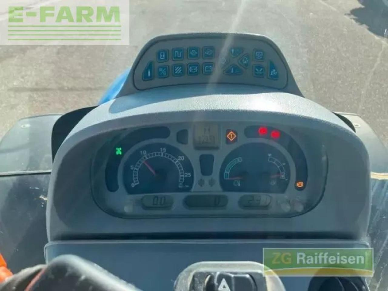 Tractor New Holland t6020 elite Elite: foto 14