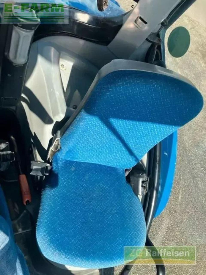 Tractor New Holland t6020 elite Elite: foto 19