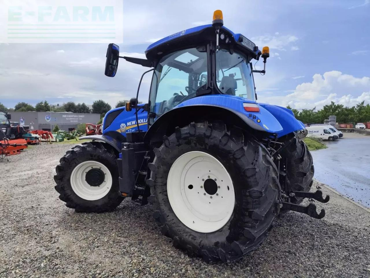 New Holland t7 190 pc - Tractor: foto 2 New Holland t7 190 pc - Tractor: foto 2