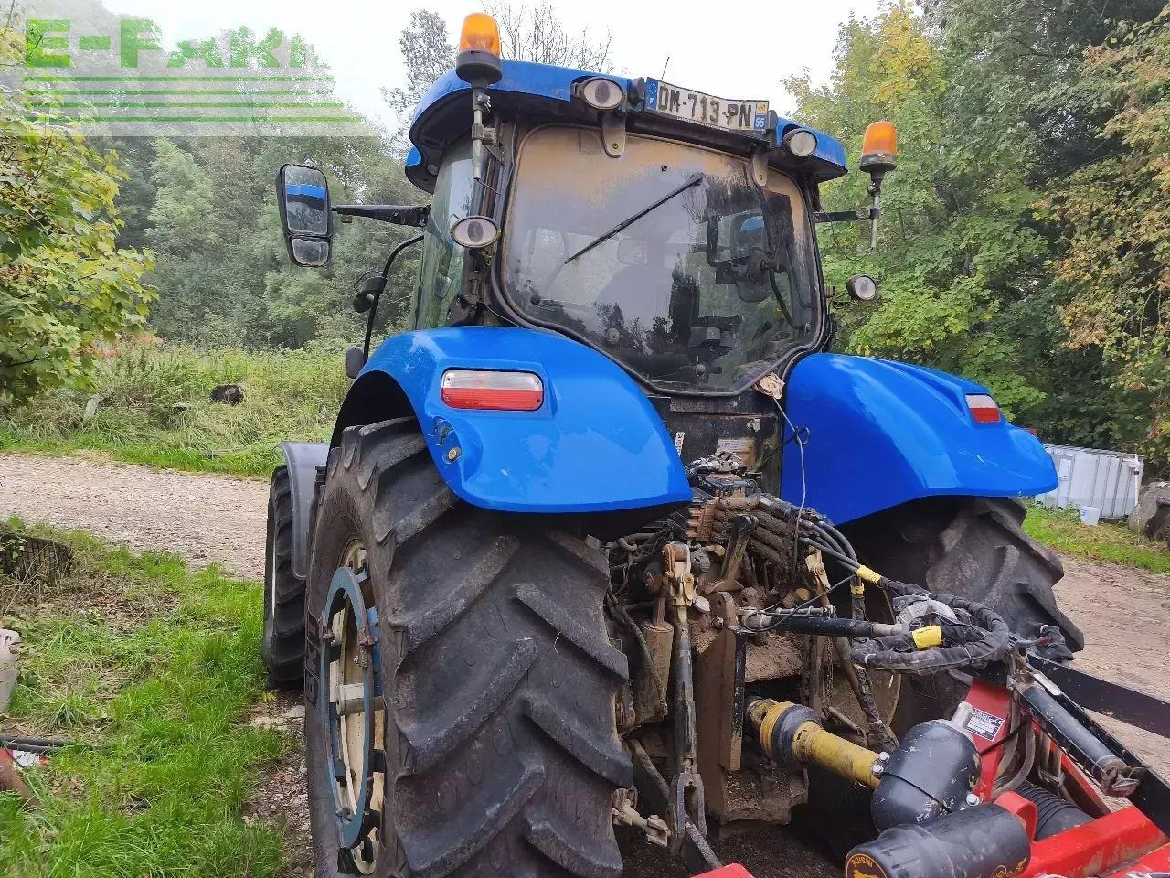 New Holland t7.200 ac - Tractor: foto 2 New Holland t7.200 ac - Tractor: foto 2