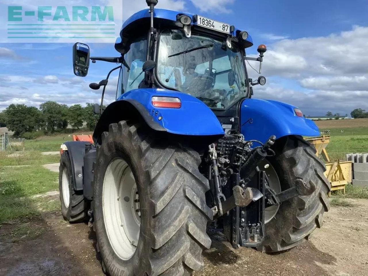 New Holland t7 200 autocommand - Tractor: foto 4 New Holland t7 200 autocommand - Tractor: foto 4