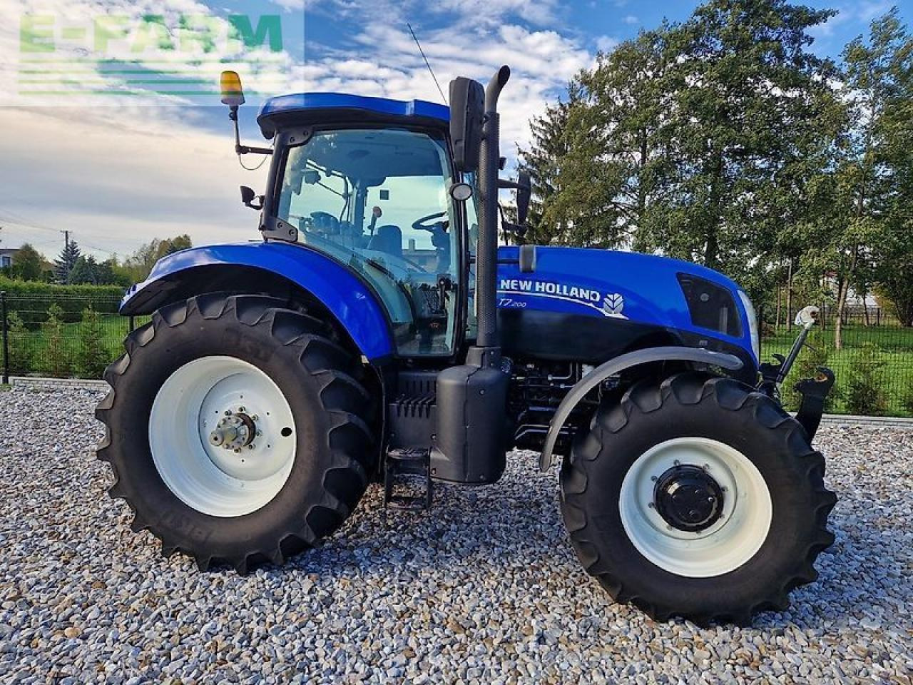 New Holland t7.200 powercommand - Tractor: foto 5 New Holland t7.200 powercommand - Tractor: foto 5