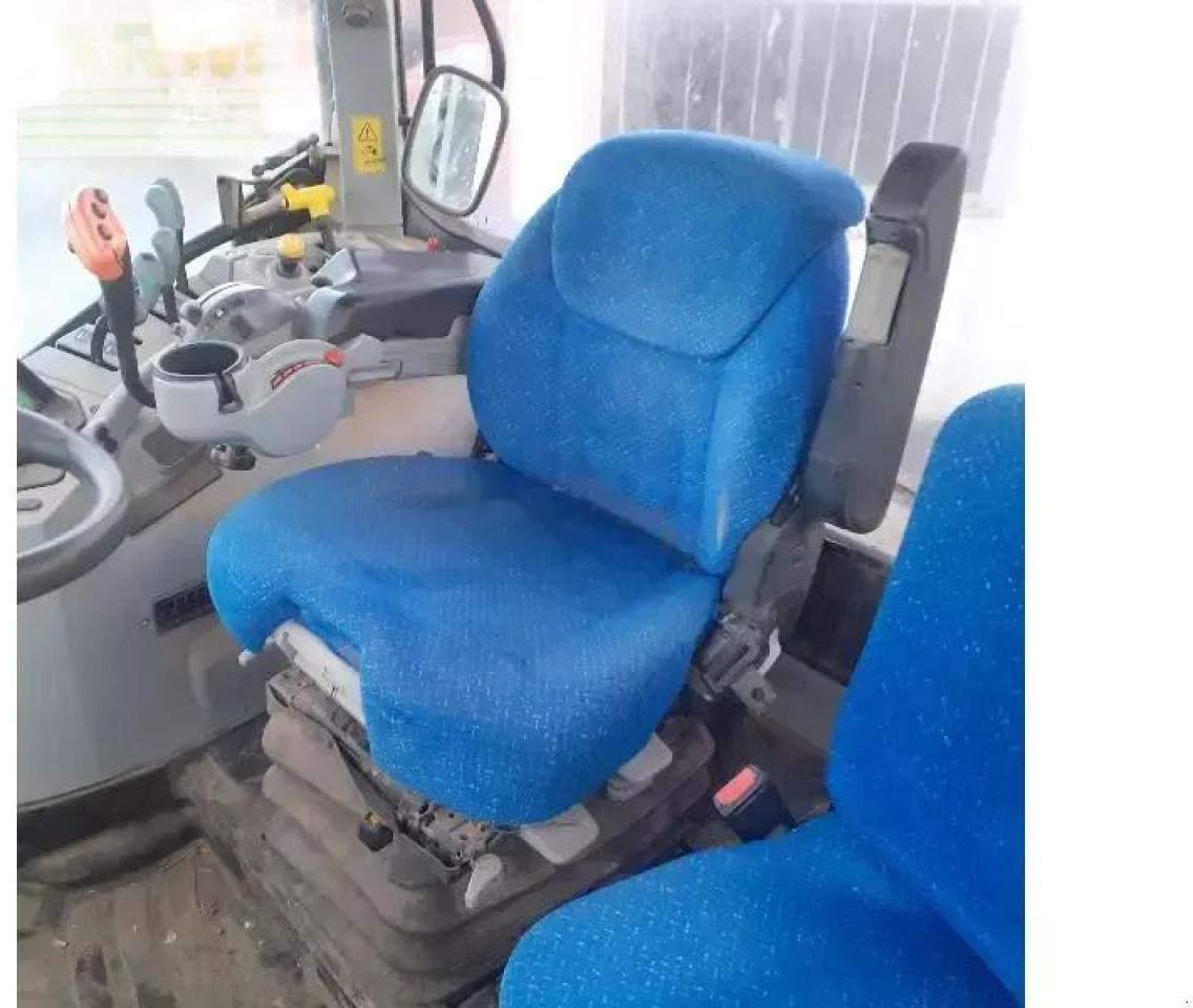 New Holland t7.200 r c clas. - Tractor: foto 5 New Holland t7.200 r c clas. - Tractor: foto 5