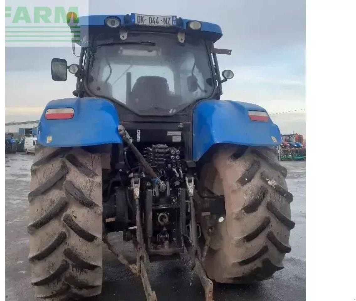 New Holland t7.200 r c clas. - Tractor: foto 4 New Holland t7.200 r c clas. - Tractor: foto 4