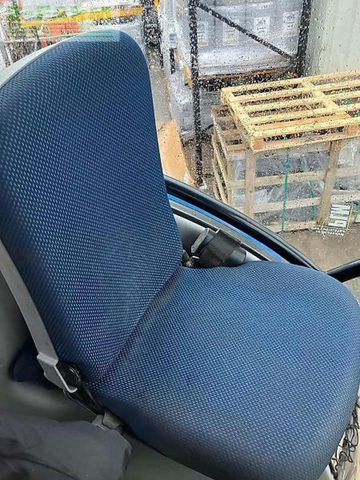 New Holland t7.210 - Tractor: foto 4 New Holland t7.210 - Tractor: foto 4