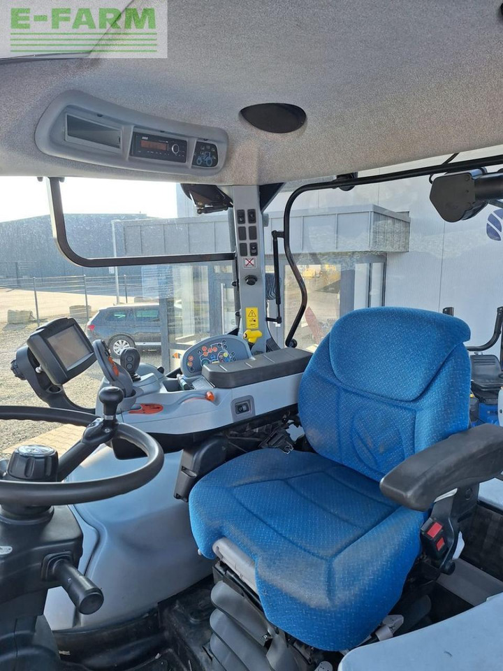 New Holland t7.210 ac - Tractor: foto 5 New Holland t7.210 ac - Tractor: foto 5