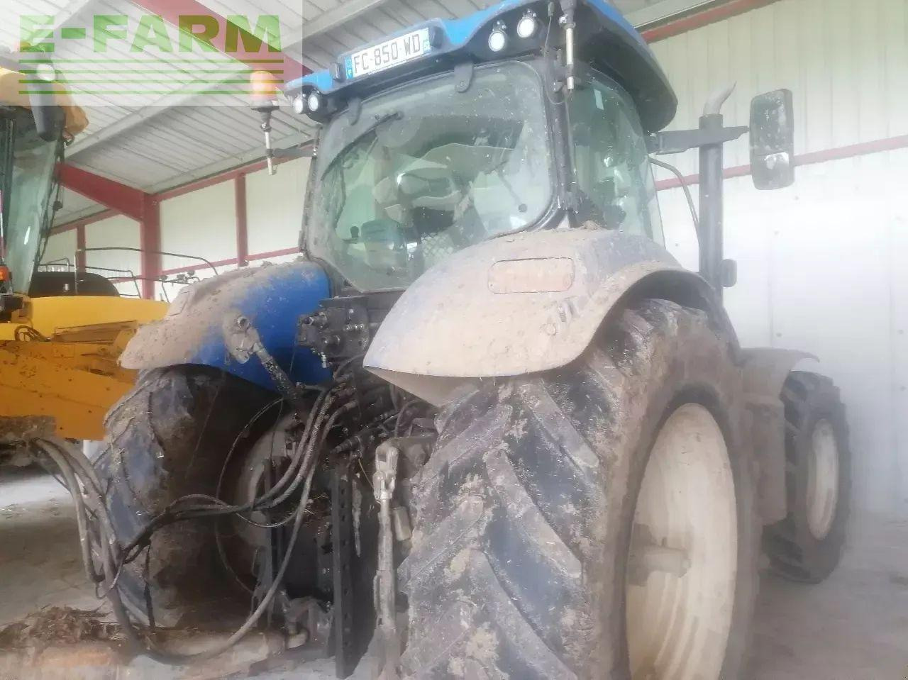 New Holland t7 210 sw - Tractor: foto 4 New Holland t7 210 sw - Tractor: foto 4