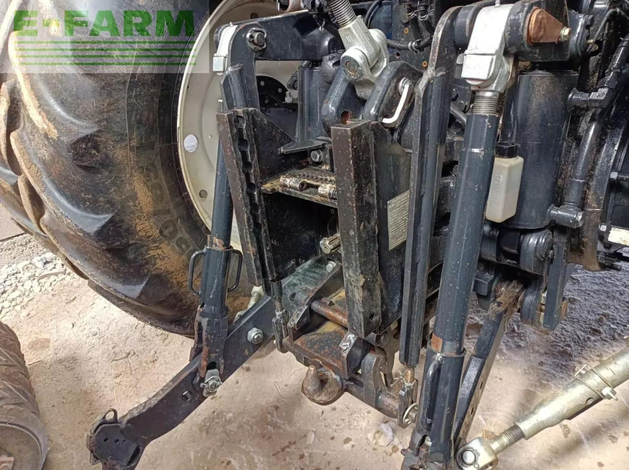 New Holland t7.230 - Tractor: foto 4 New Holland t7.230 - Tractor: foto 4