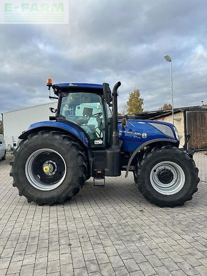 New Holland t7.270 - Tractor: foto 4 New Holland t7.270 - Tractor: foto 4
