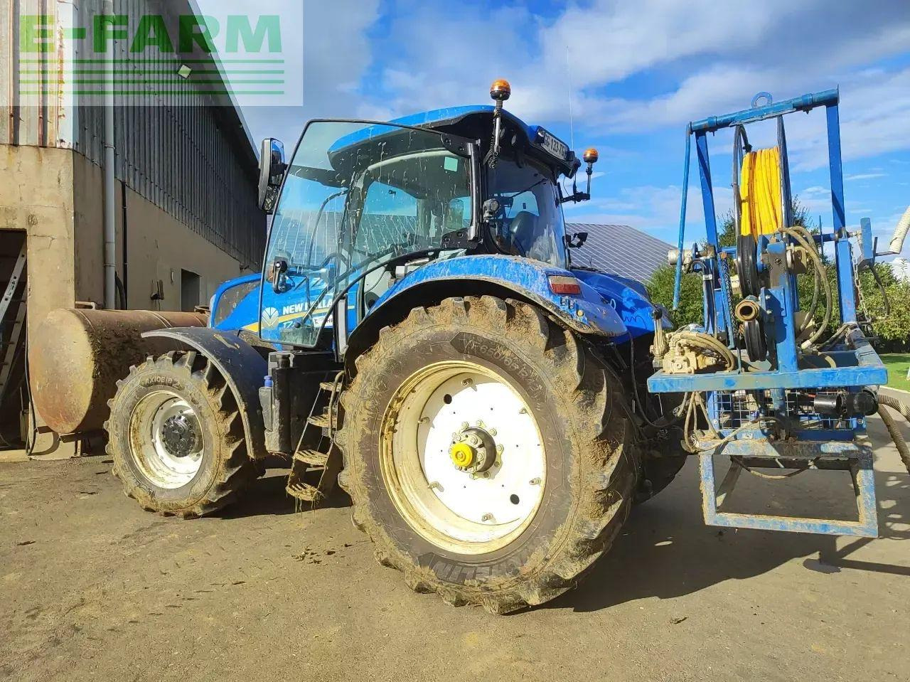 New Holland t7.270 ac - Tractor: foto 2 New Holland t7.270 ac - Tractor: foto 2