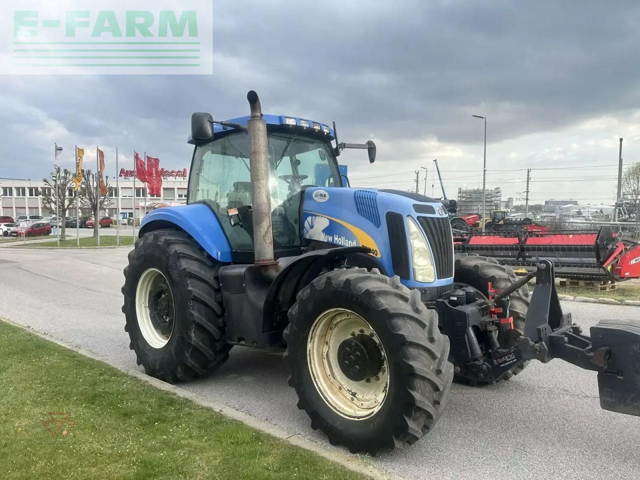 Tractor New Holland t8040: foto 8