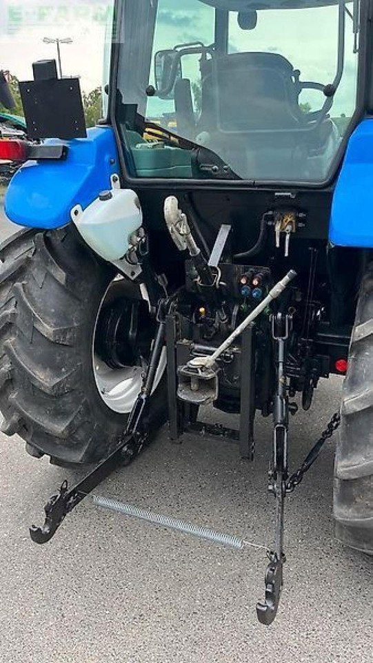 Tractor New Holland td 5010 traktor 2075 bh allrad: foto 14 Tractor New Holland td 5010 traktor 2075 bh allrad: foto 14