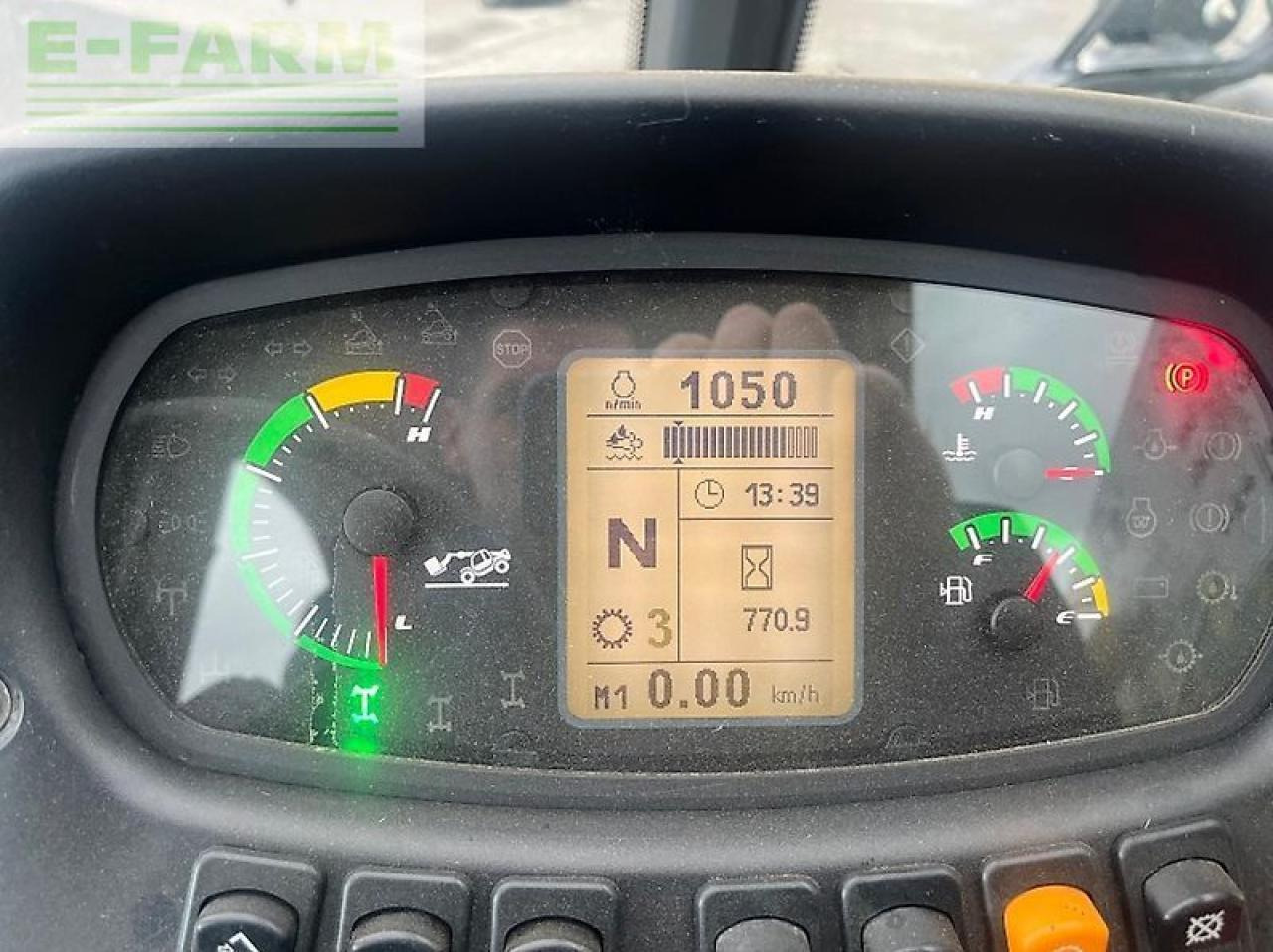 New Holland th 7.42 elite - Manipulador telescópico: foto 5 New Holland th 7.42 elite - Manipulador telescópico: foto 5