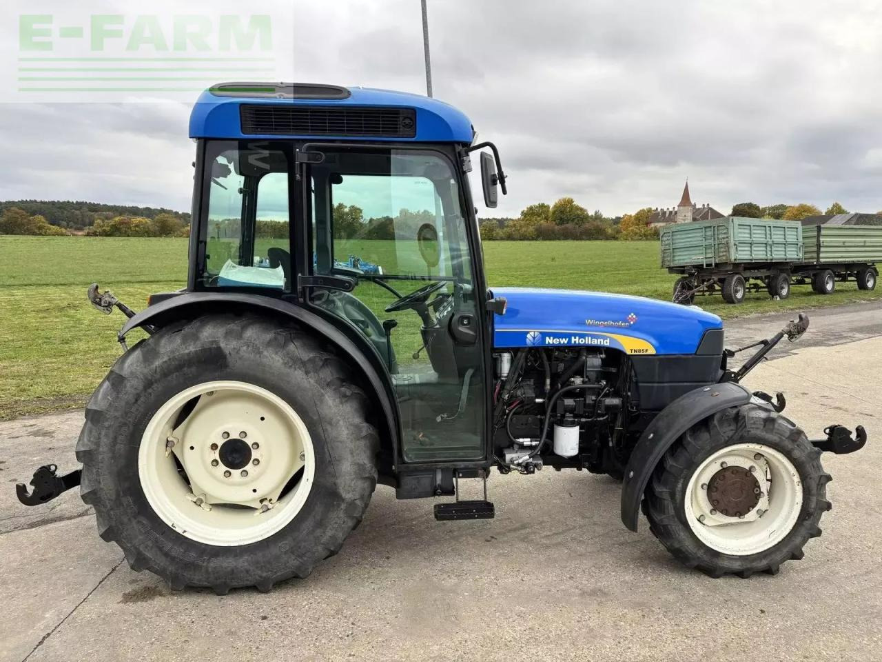New Holland tn 85 fa dt supersteer - Tractor: foto 5 New Holland tn 85 fa dt supersteer - Tractor: foto 5