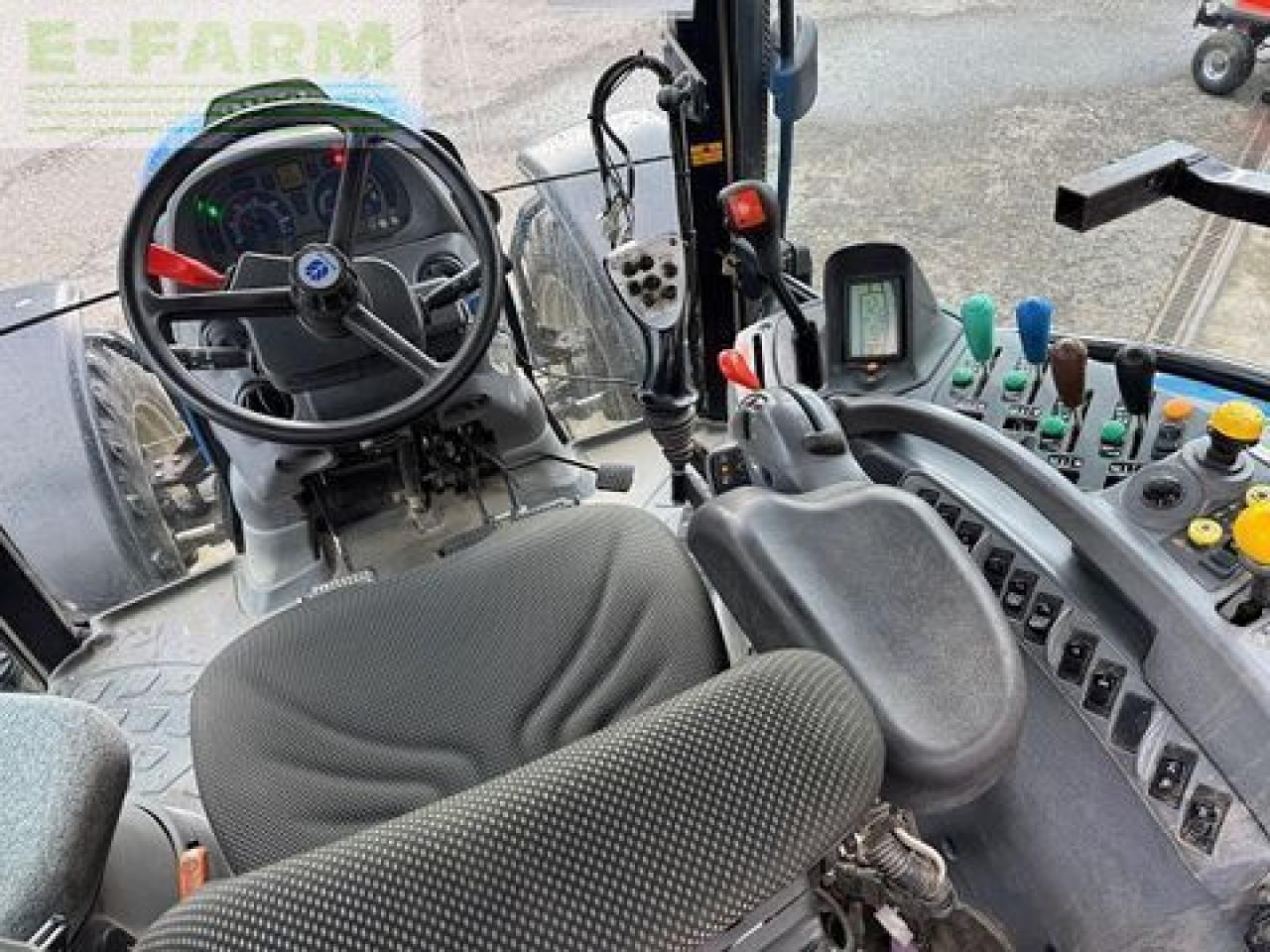 New Holland ts 110 a - Tractor: foto 4 New Holland ts 110 a - Tractor: foto 4