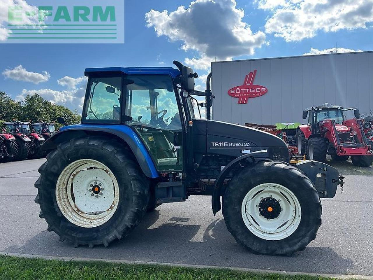 New Holland ts 115 - Tractor: foto 4 New Holland ts 115 - Tractor: foto 4