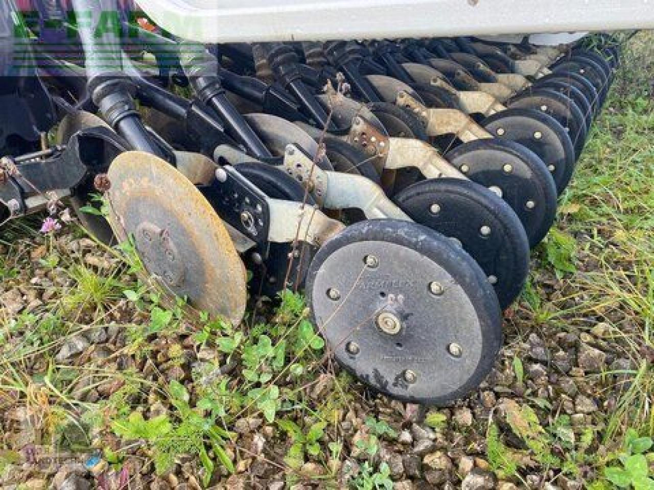 Sembradora Pöttinger pöttinger vitasem 302 + fradent kreiselegge r303: foto 7 Sembradora Pöttinger pöttinger vitasem 302 + fradent kreiselegge r303: foto 7