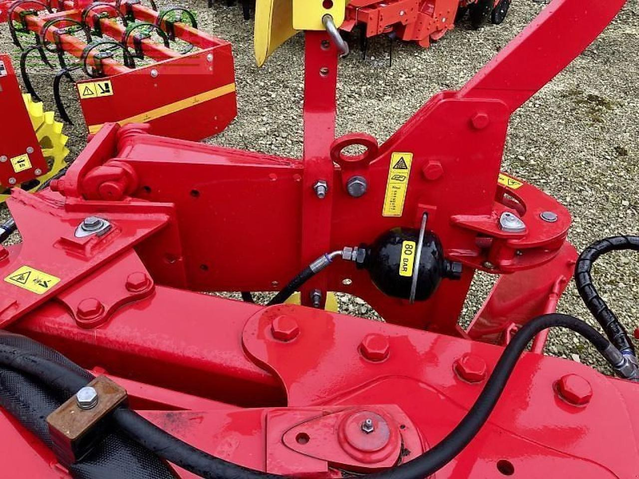 Pöttinger servo 35 s plus nova 4-scharig - Arado: foto 5 Pöttinger servo 35 s plus nova 4-scharig - Arado: foto 5