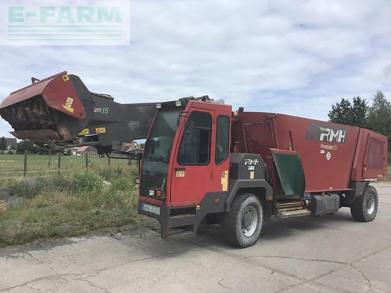 R.M.H. premium 15 - Maquinaria ganadera: foto 1 R.M.H. premium 15 - Maquinaria ganadera: foto 1