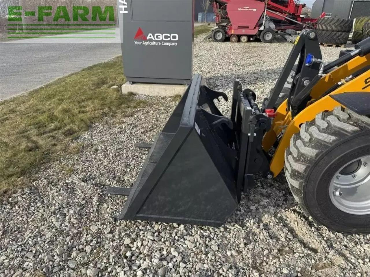 Schäffer 2430s elite - Miniexcavadora: foto 3 Schäffer 2430s elite - Miniexcavadora: foto 3