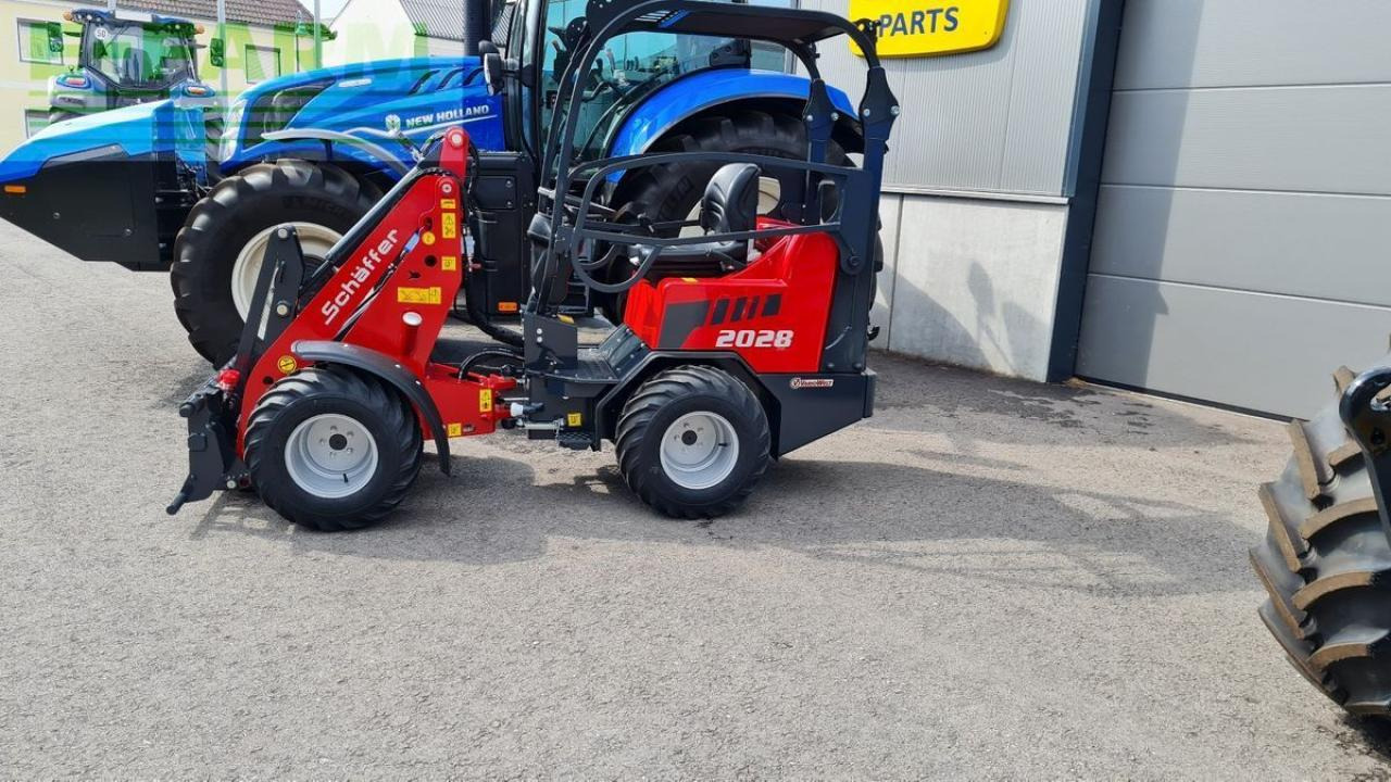 Schäffer schäffer 2028-2 mit fahrerschutzdach - Miniexcavadora: foto 4 Schäffer schäffer 2028-2 mit fahrerschutzdach - Miniexcavadora: foto 4