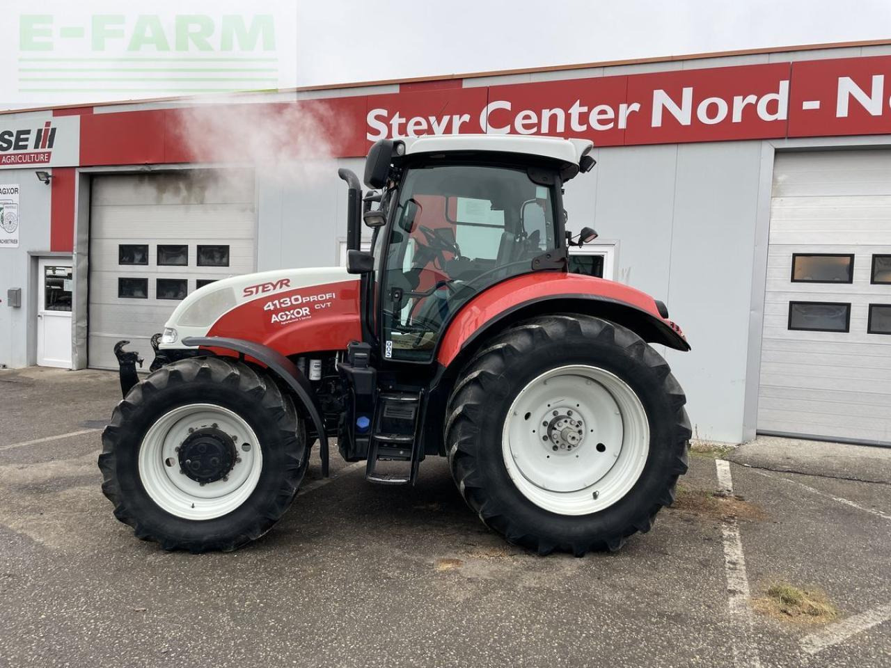 Steyr 4130 profi cvt komfort CVT - Tractor: foto 2 Steyr 4130 profi cvt komfort CVT - Tractor: foto 2