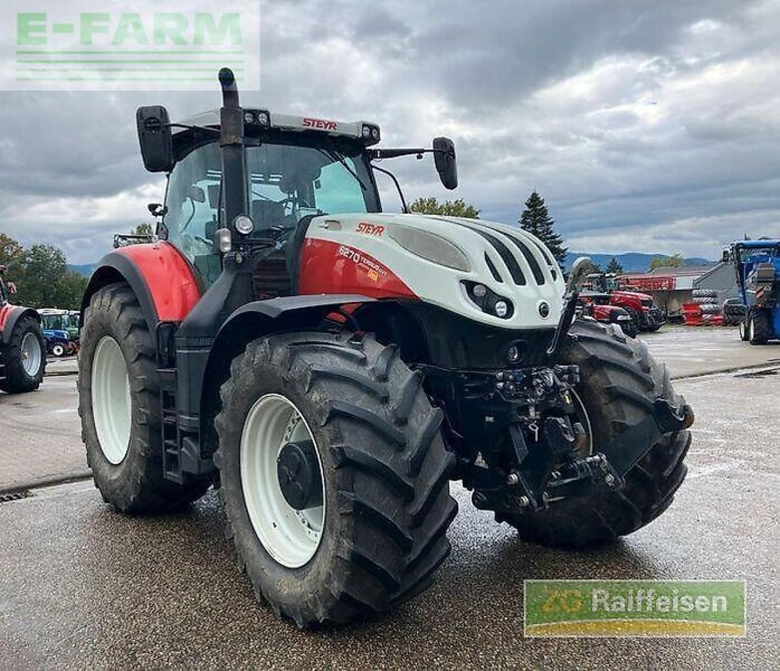 Steyr cvt 6270 - Tractor: foto 1 Steyr cvt 6270 - Tractor: foto 1