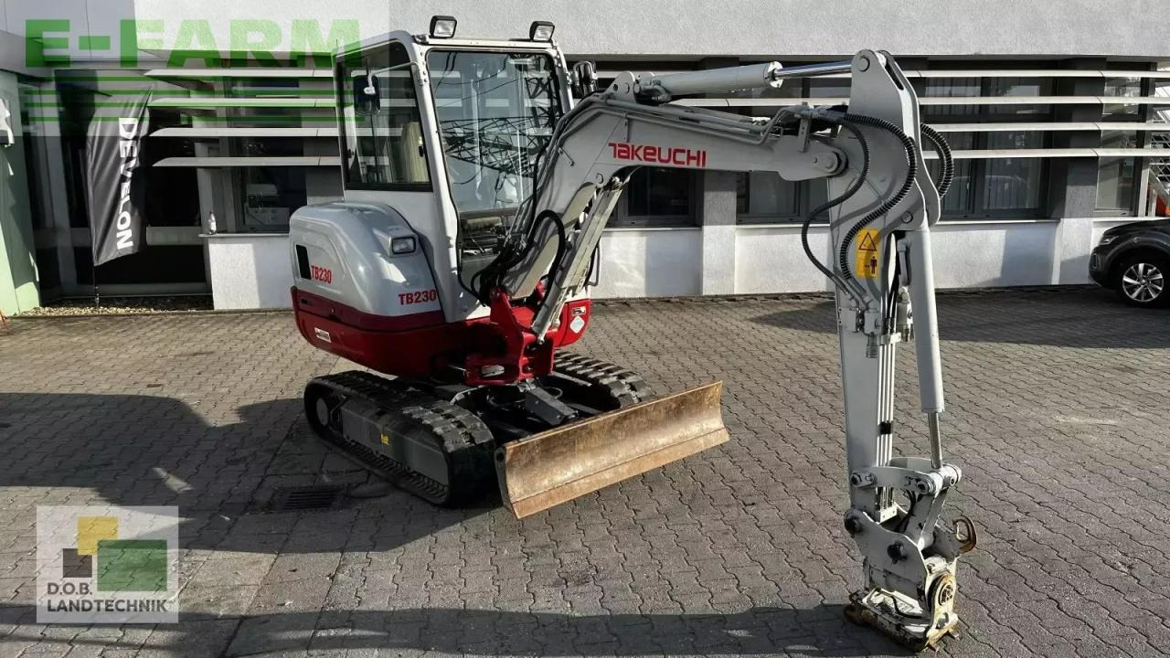 Takeuchi tb 230 - Miniexcavadora: foto 2 Takeuchi tb 230 - Miniexcavadora: foto 2