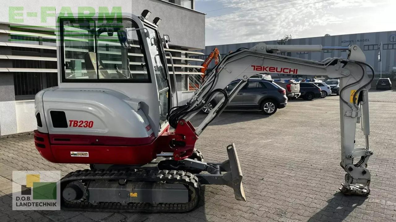 Takeuchi tb 230 - Miniexcavadora: foto 3 Takeuchi tb 230 - Miniexcavadora: foto 3