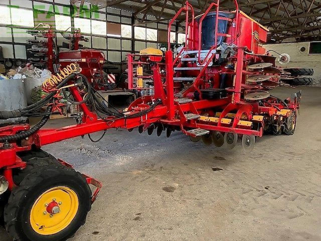 Väderstad rapid 400 s - Sembradora: foto 1 Väderstad rapid 400 s - Sembradora: foto 1