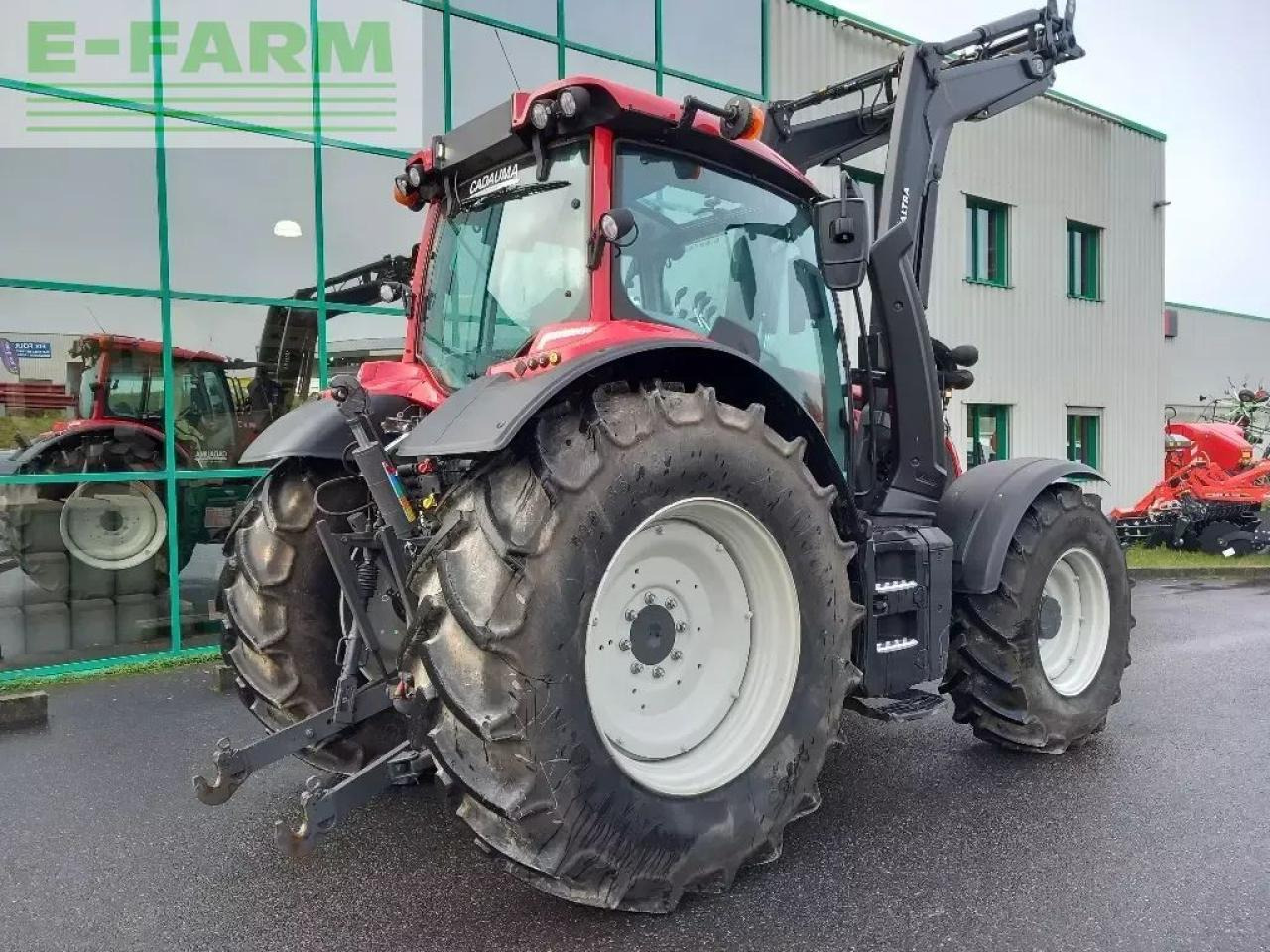 Valtra n 135 hitech 5 HiTech - Tractor: foto 3 Valtra n 135 hitech 5 HiTech - Tractor: foto 3