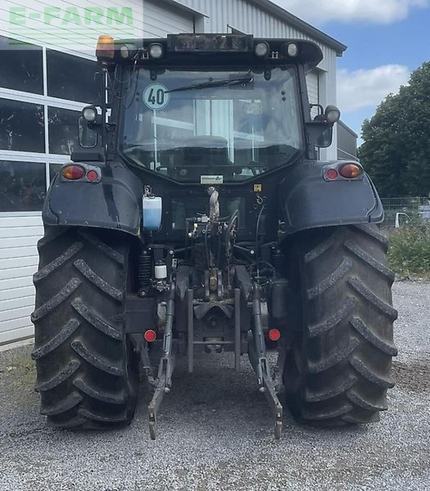 Valtra n123 - Tractor: foto 5 Valtra n123 - Tractor: foto 5