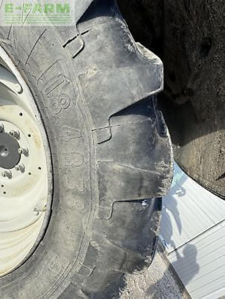 Valtra n134a - Tractor: foto 5 Valtra n134a - Tractor: foto 5