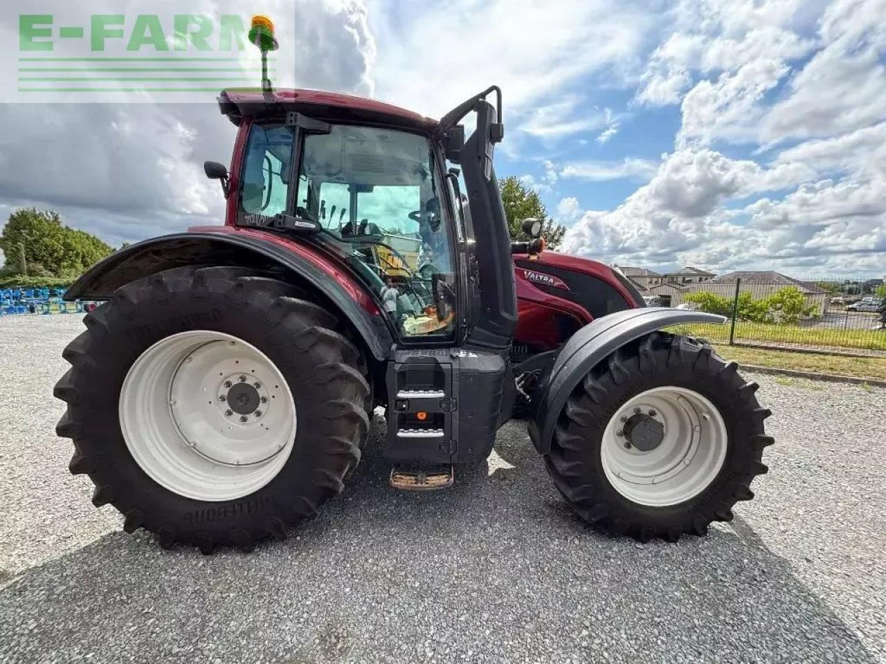 Valtra n155eh - Tractor: foto 2 Valtra n155eh - Tractor: foto 2