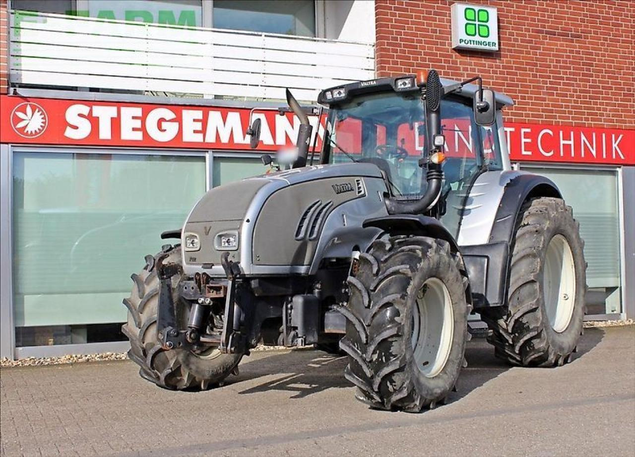 Valtra t132 versu Versu - Tractor: foto 1 Valtra t132 versu Versu - Tractor: foto 1