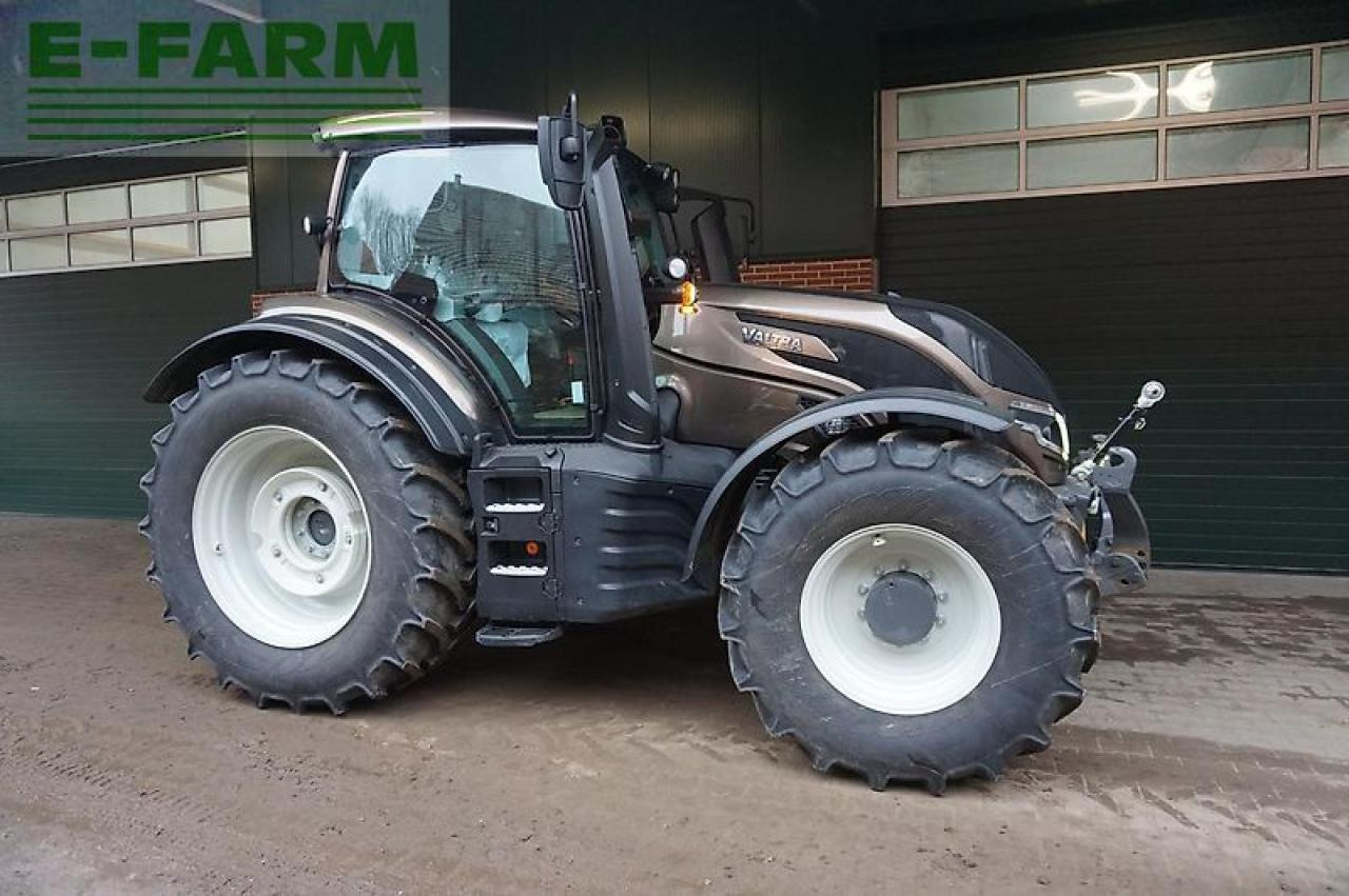 Valtra t175 active Active - Tractor: foto 1 Valtra t175 active Active - Tractor: foto 1