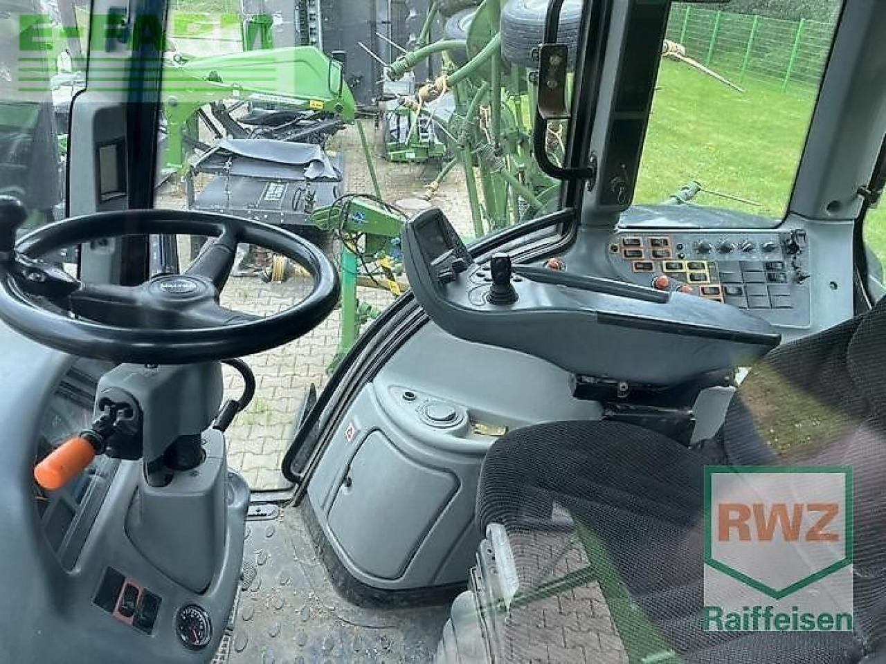 Valtra t202d - Tractor: foto 4 Valtra t202d - Tractor: foto 4