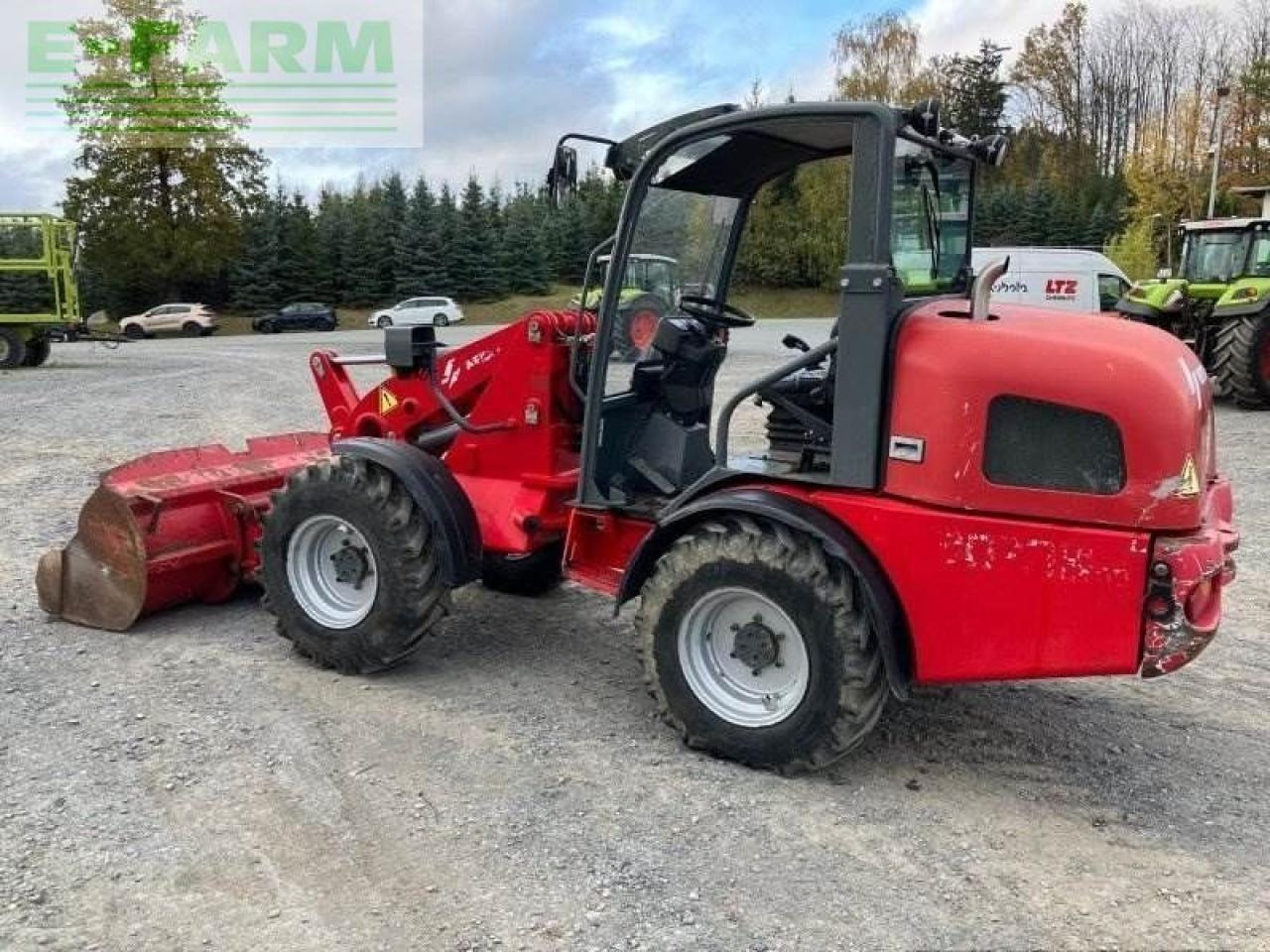 Weidemann gebr. 3070 cx 60 hoflader - Miniexcavadora: foto 3 Weidemann gebr. 3070 cx 60 hoflader - Miniexcavadora: foto 3