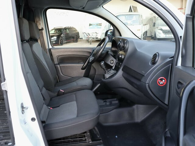 MERCEDES-BENZ Citan 111 CDI Kasten,Klima... - Furgoneta de pasajeros: foto 3 MERCEDES-BENZ Citan 111 CDI Kasten,Klima... - Furgoneta de pasajeros: foto 3