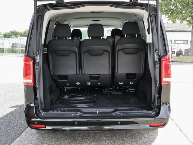 MERCEDES-BENZ EQV 300 lang,7Sitze,2xKlima,2xSchiebetür el.,LED - Furgoneta de pasajeros, Furgoneta eléctrica: foto 2 MERCEDES-BENZ EQV 300 lang,7Sitze,2xKlima,2xSchiebetür el.,LED - Furgoneta de pasajeros, Furgoneta eléctrica: foto 2