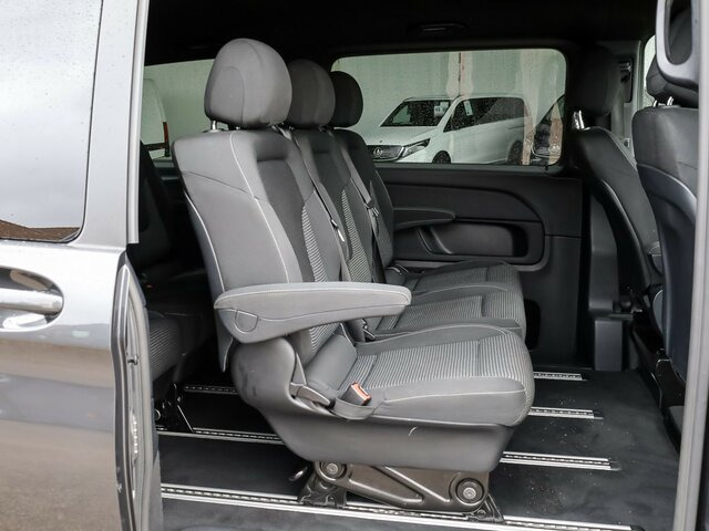 MERCEDES-BENZ EQV 300 lang,8Sitzer,2xSchiebetür,360°Kamera... - Minibús, Autobús eléctrico: foto 5 MERCEDES-BENZ EQV 300 lang,8Sitzer,2xSchiebetür,360°Kamera... - Minibús, Autobús eléctrico: foto 5