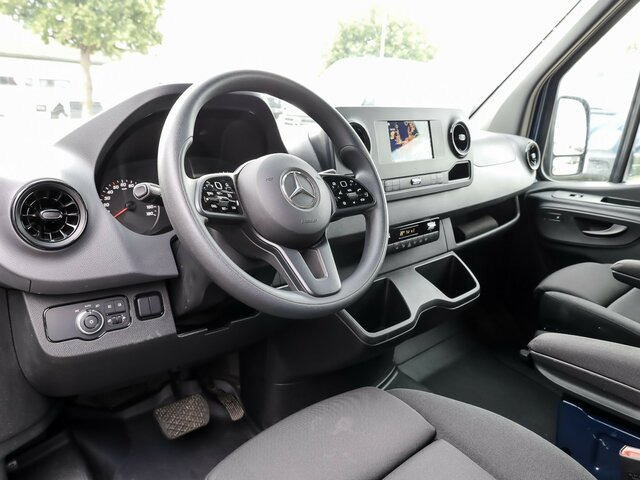 MERCEDES-BENZ Sprinter 315 CDI Maxi Tourer,AMF Rollstuhllift - Furgoneta de pasajeros: foto 4 MERCEDES-BENZ Sprinter 315 CDI Maxi Tourer,AMF Rollstuhllift - Furgoneta de pasajeros: foto 4