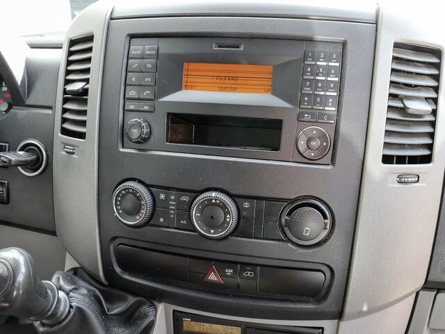 MERCEDES-BENZ Sprinter 316CDI DOKA,Allrad,Klima,AHK3,5To,TCO - Furgoneta con lona, Furgoneta combi: foto 5 MERCEDES-BENZ Sprinter 316CDI DOKA,Allrad,Klima,AHK3,5To,TCO - Furgoneta con lona, Furgoneta combi: foto 5