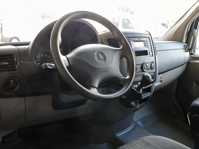 MERCEDES-BENZ Sprinter 316CDI DOKA,Allrad,Klima - Furgoneta con lona, Furgoneta combi: foto 4 MERCEDES-BENZ Sprinter 316CDI DOKA,Allrad,Klima - Furgoneta con lona, Furgoneta combi: foto 4