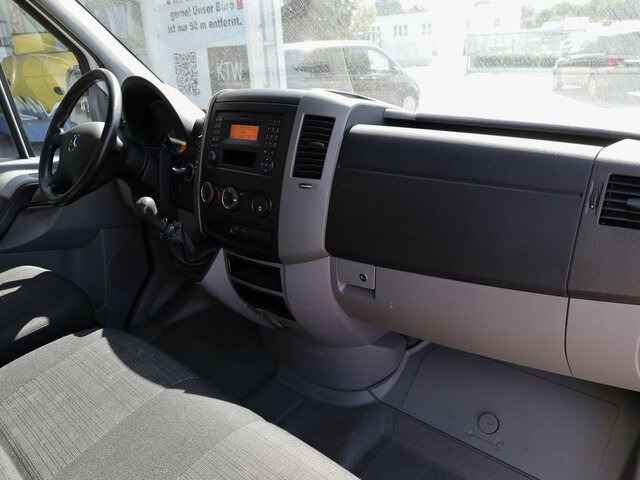 MERCEDES-BENZ Sprinter 316CDI Pritsche,Allrad,Klima... - Furgoneta caja abierta: foto 2 MERCEDES-BENZ Sprinter 316CDI Pritsche,Allrad,Klima... - Furgoneta caja abierta: foto 2