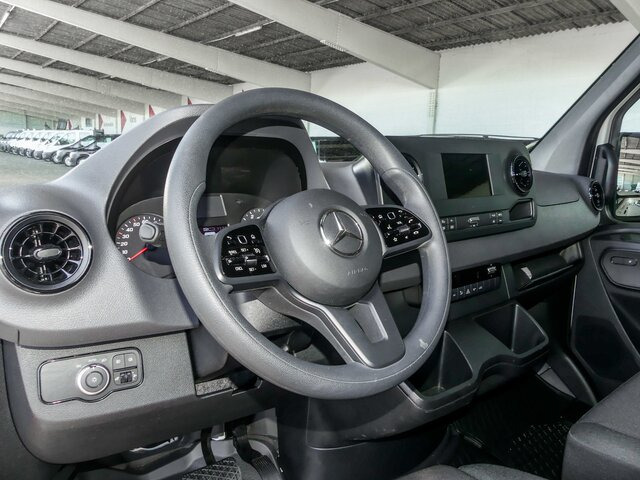 MERCEDES-BENZ Sprinter 317 CDI,3665mm,Automatik,Kamera - Furgón: foto 4 MERCEDES-BENZ Sprinter 317 CDI,3665mm,Automatik,Kamera - Furgón: foto 4