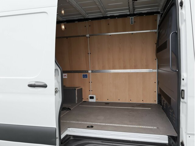 MERCEDES-BENZ Sprinter 317 CDI,3665mm,Automatik,Kamera - Furgón: foto 2 MERCEDES-BENZ Sprinter 317 CDI,3665mm,Automatik,Kamera - Furgón: foto 2