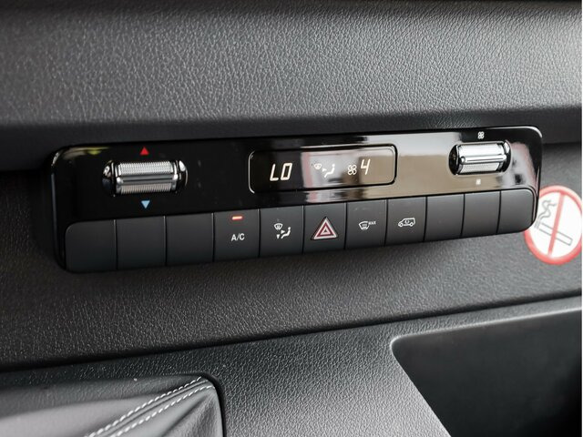Furgón MERCEDES-BENZ Sprinter 317 CDI Kasten,L2H2,MBUX,Kamera: foto 9