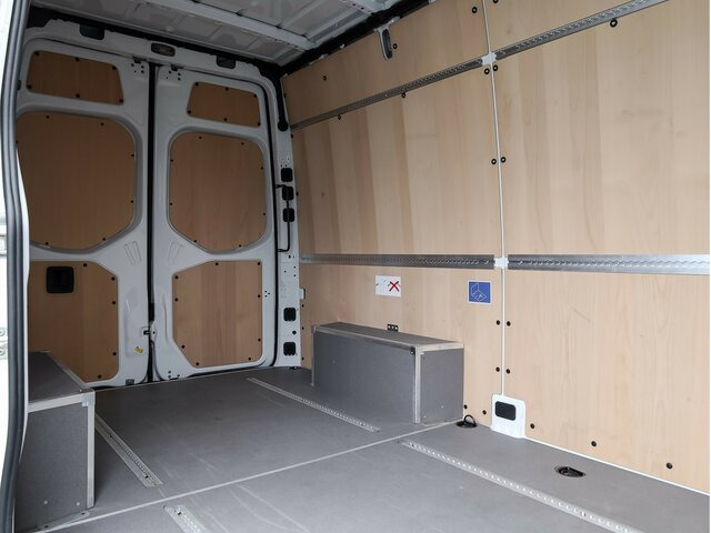 Furgón MERCEDES-BENZ Sprinter 317 CDI Kasten,L2H2,MBUX,Kamera: foto 23